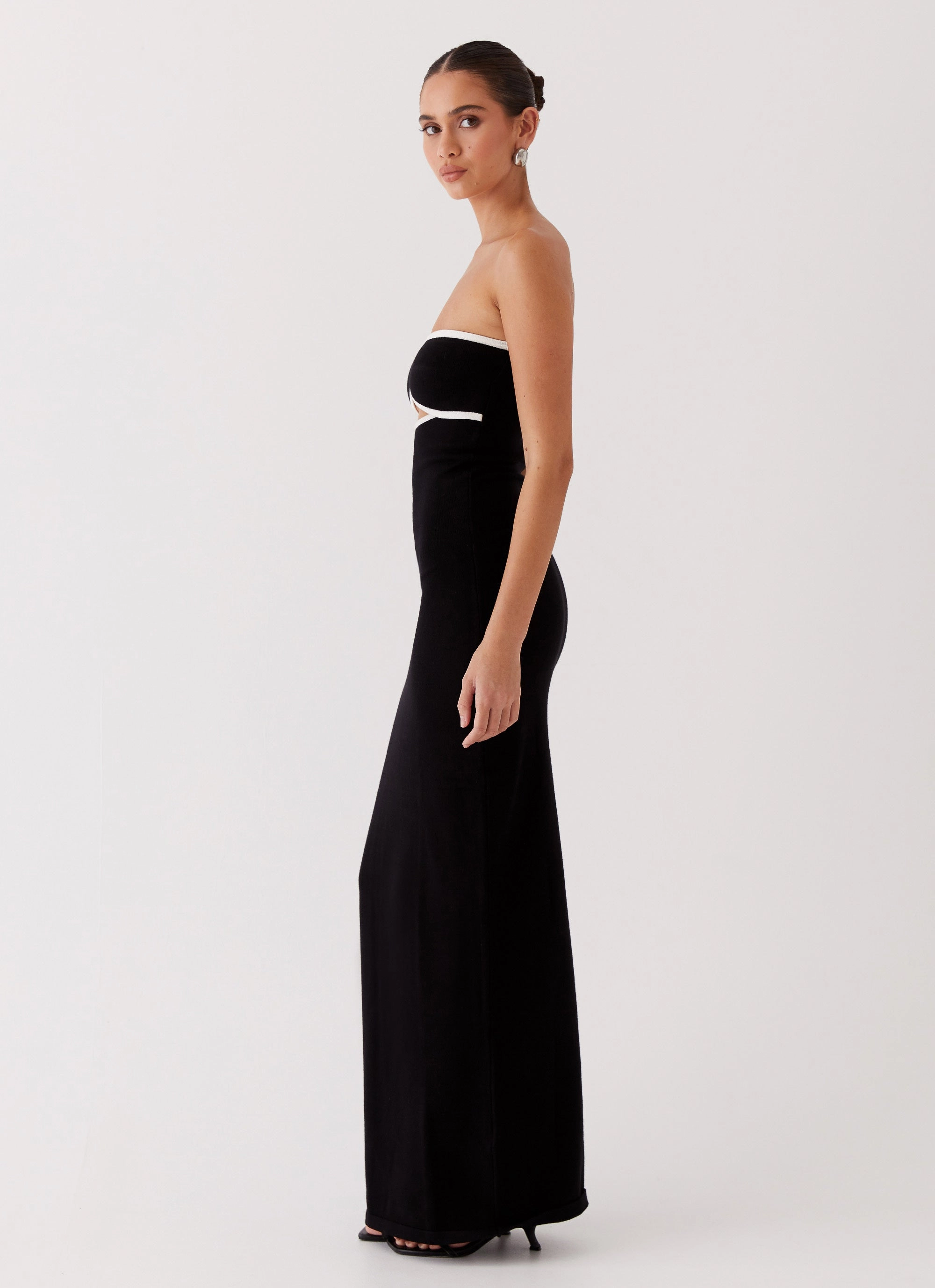 When In Rome Knit Maxi Dress - Black Eye Catching