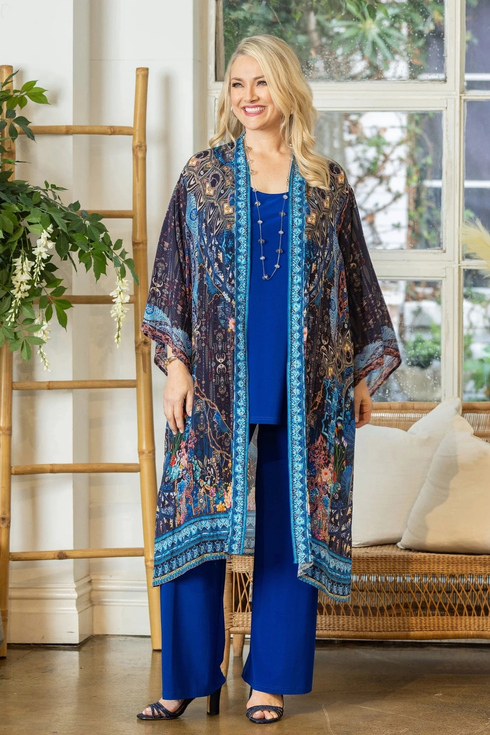 Swish - 444050 Chloe Kimono Daily Commute Wear DoubleLayeredHem
