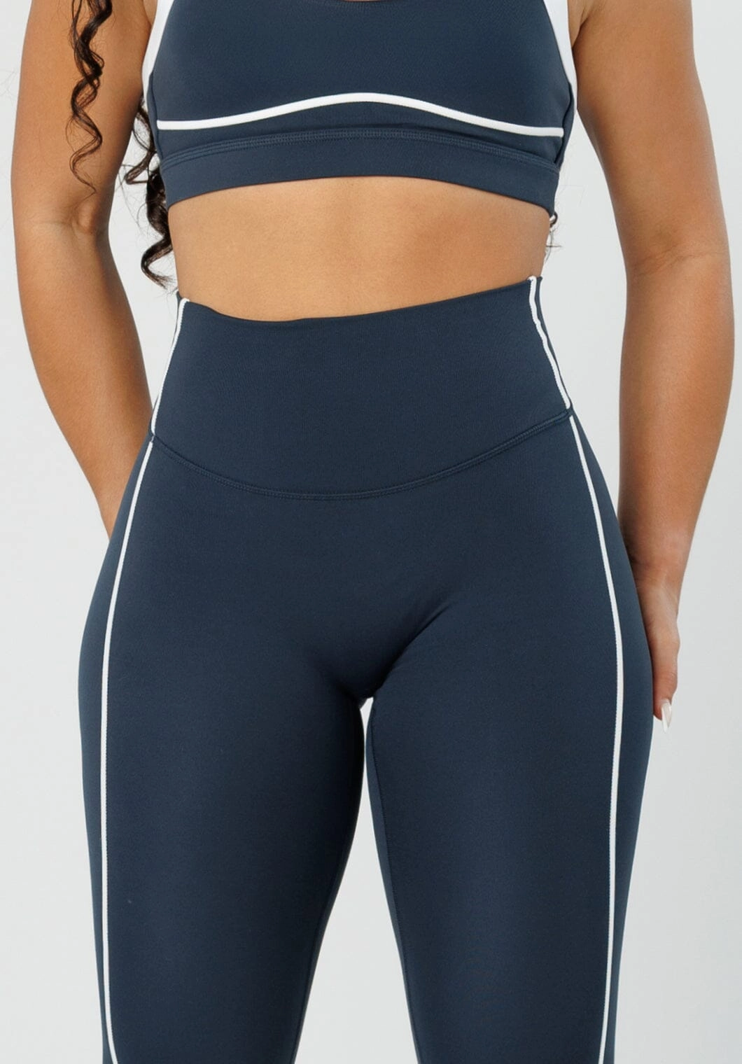 Flexible Fitwear Squat Proof Indoor Exercise Reluna Contrast-Piping Sculptseam? Plus Legging Dark Night