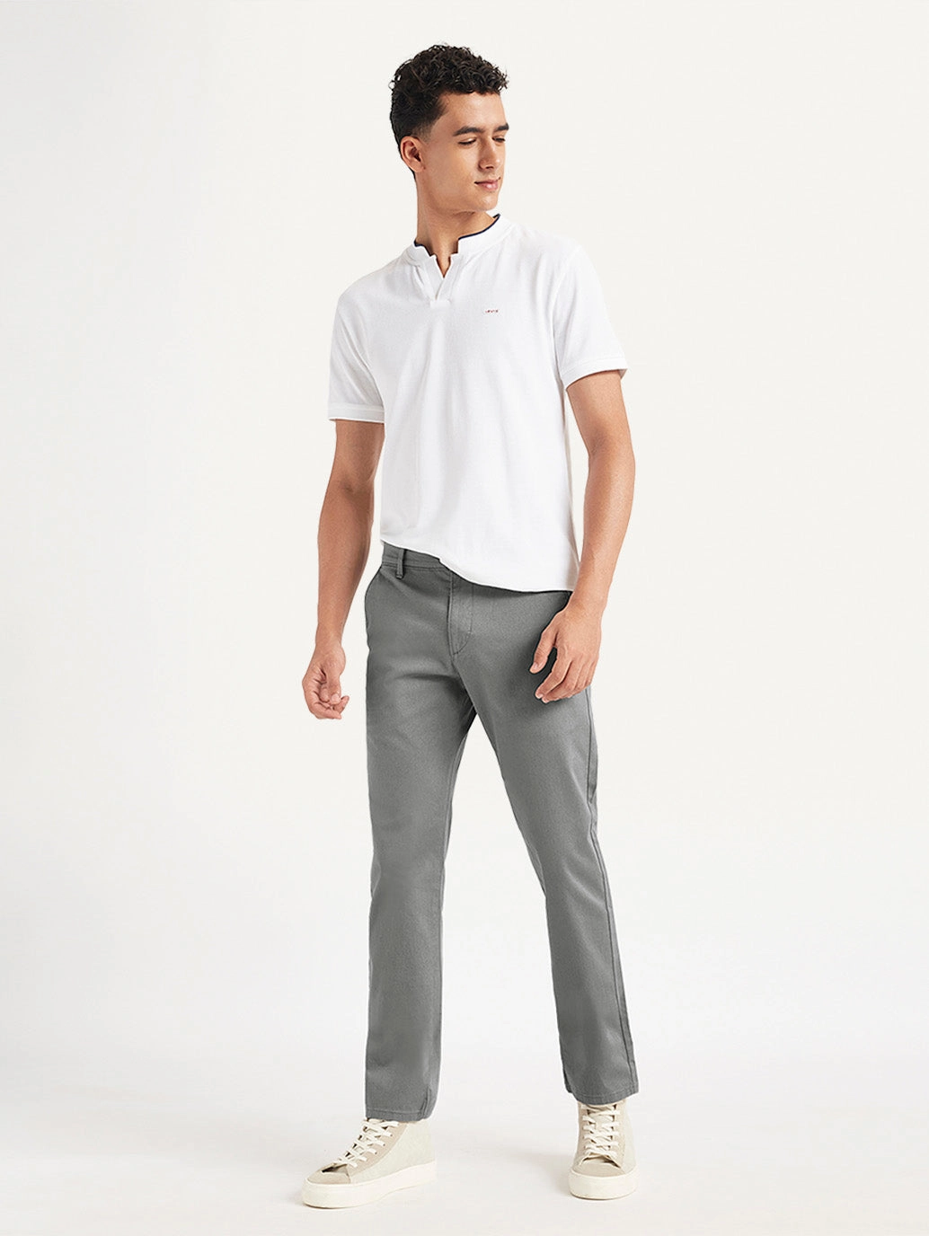 Stretchable Wear Men's Grey Slim Fit Chinos