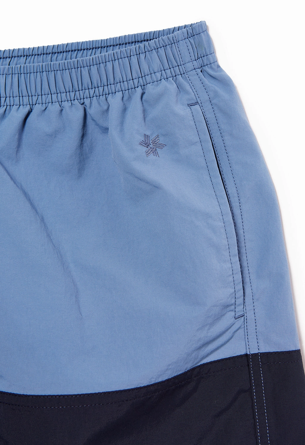 Goldwin Men's Nylon Bicolor Shorts 7" - Horizon Blue/Ink Navy Lightweight Shorts beachy vibe