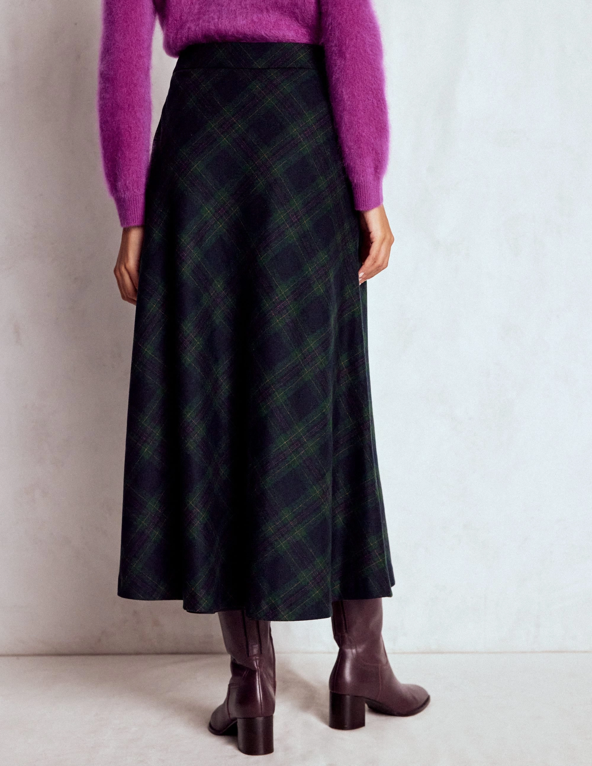 Hayley Wool Midi Skirt-Navy and Green Tonal Check Simple Motion