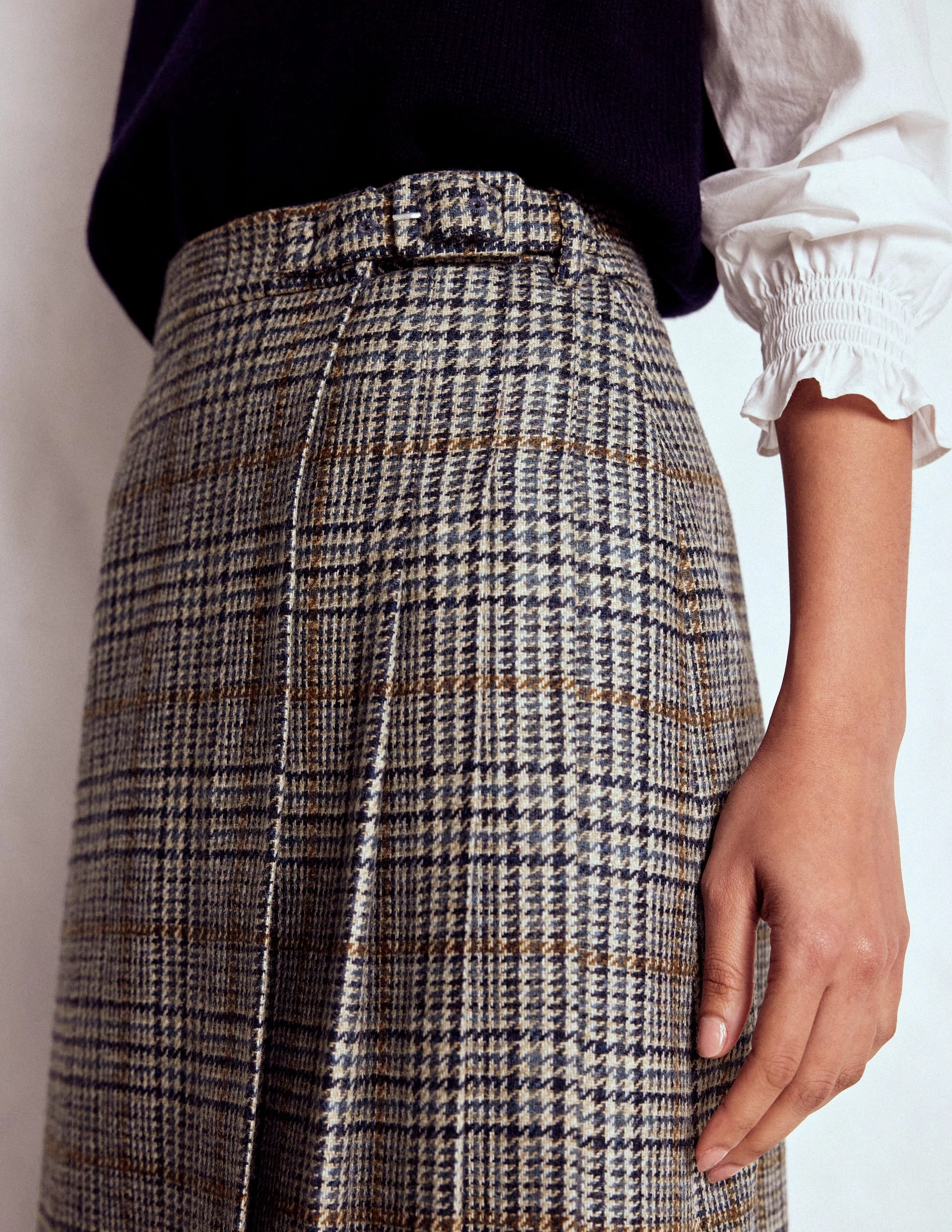 Helen Wool Kilt Skirt-Blue and Grey Prince of Wales Laser cut