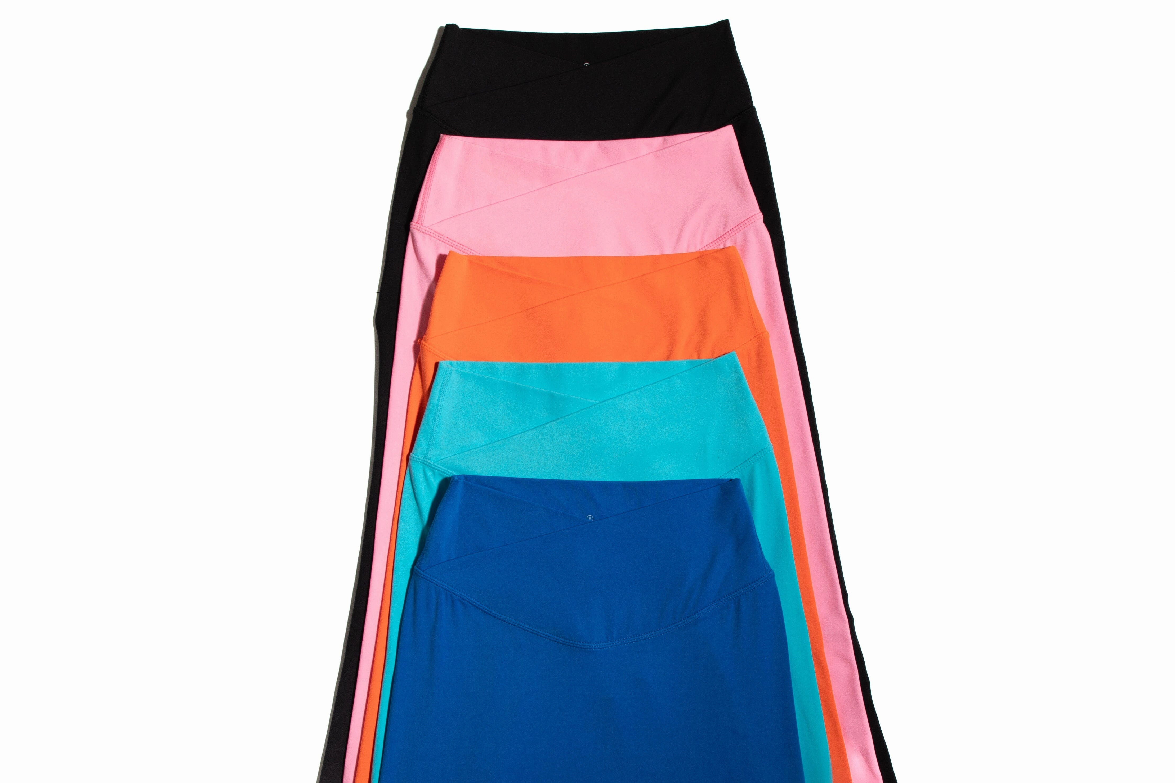 AirSilk Crossover Sculptseam? Legging Blue Lagoon Flexible Motion Moisture Wicking Technology