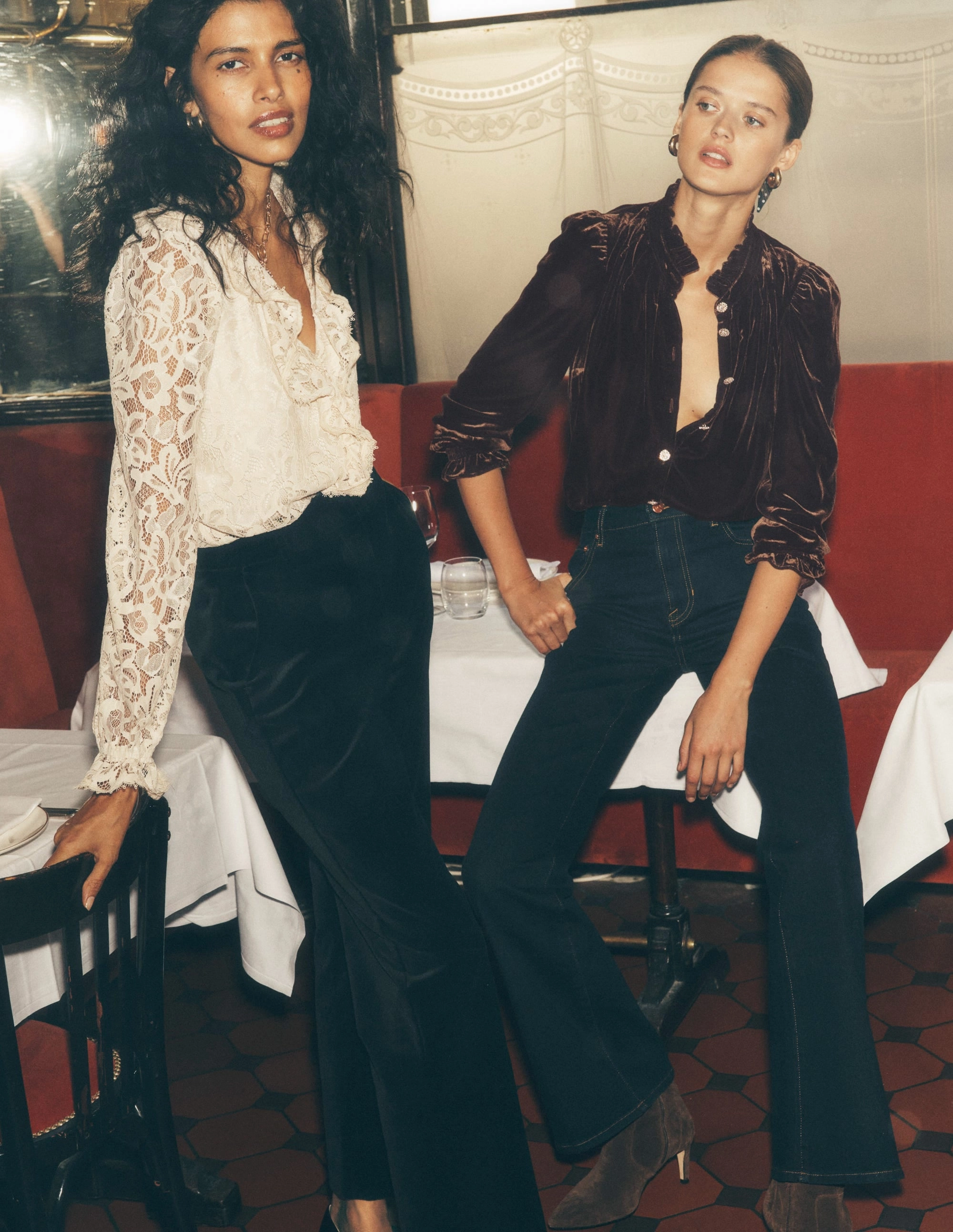 Convertible legs Performance Wear High Rise Fitted Flare Jeans-Indigo