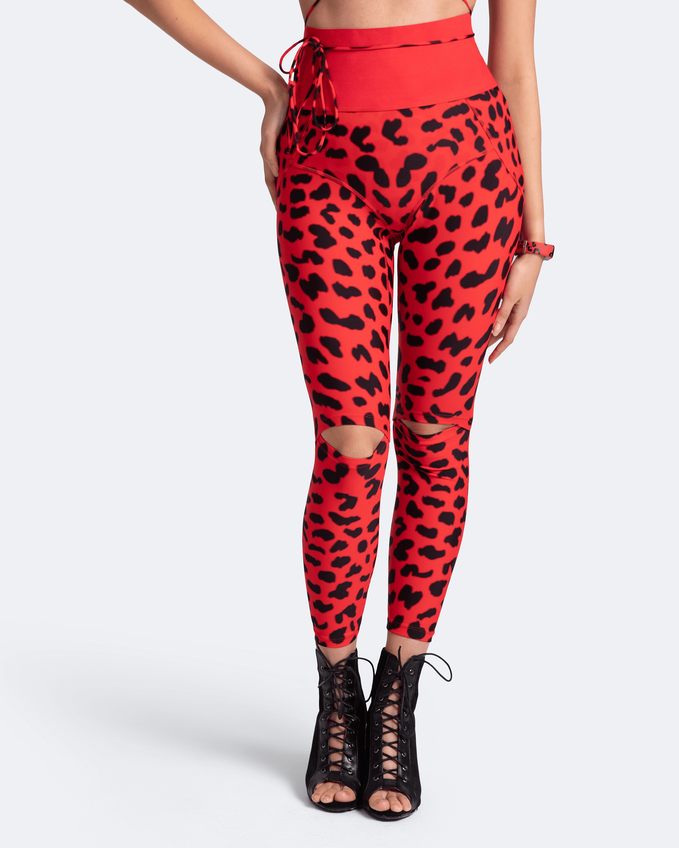 Postpartum Fit Ultra Light Flexible Fabric High-Rise Knee-Slit Leggings