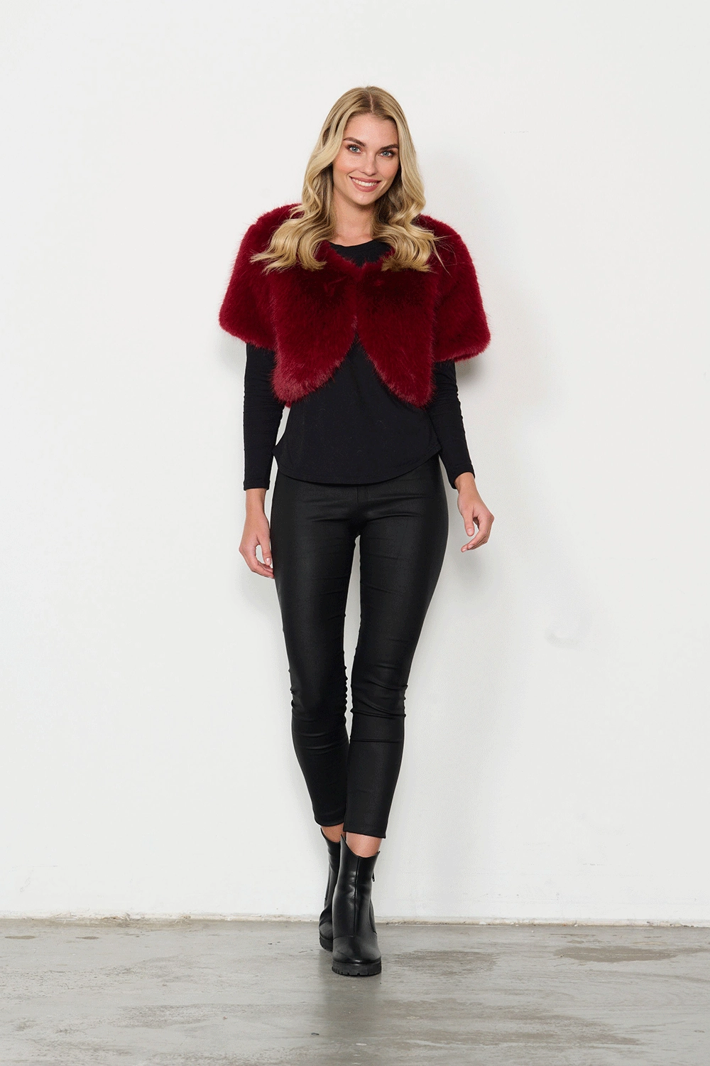 Recycled Textile Holmes and Fallon - HF2456 Faux Fur Bolero