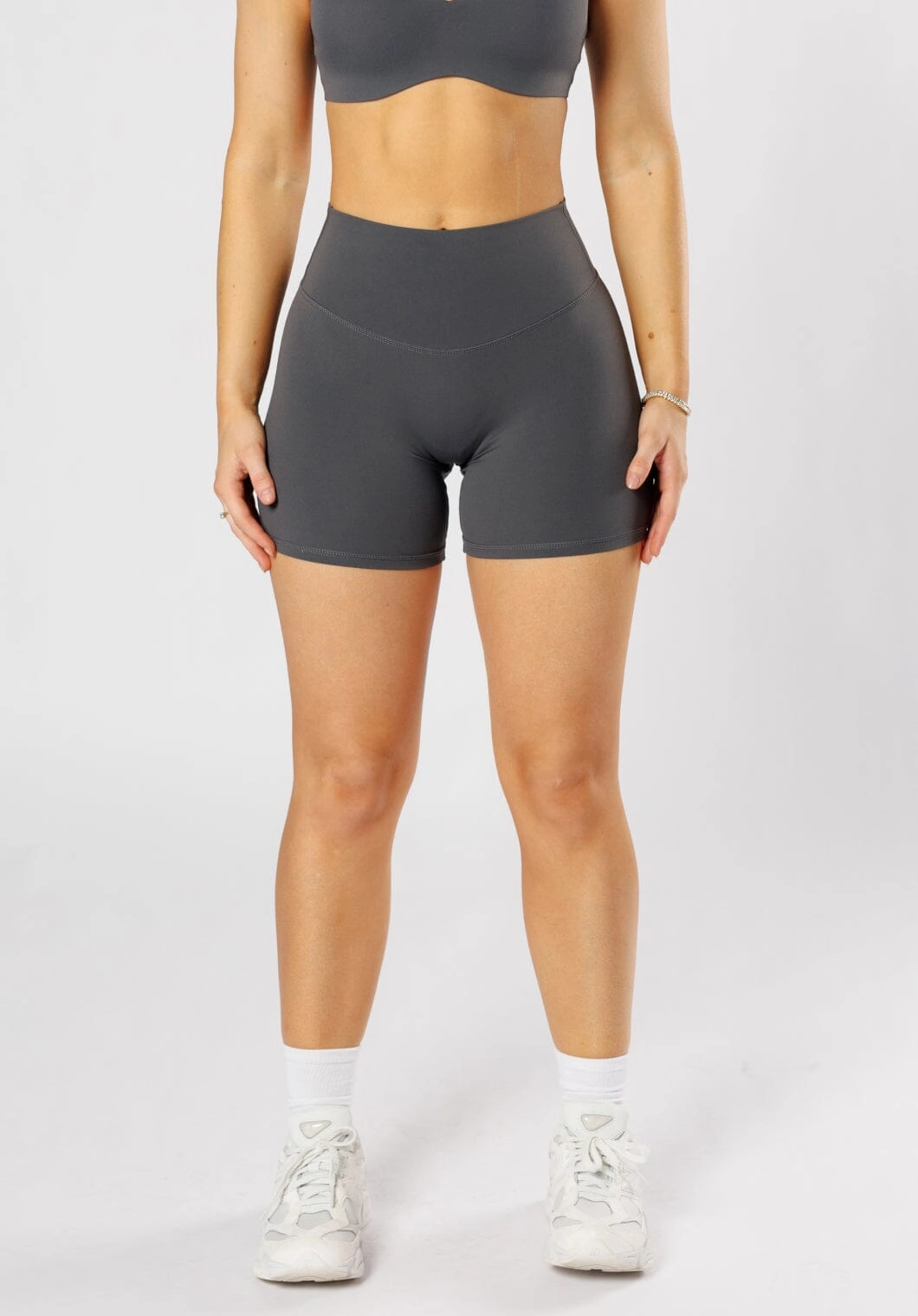 Minimal Waistband Beach Ready FormLux? Original Sculptseam? Plus Short 5?? Carbon