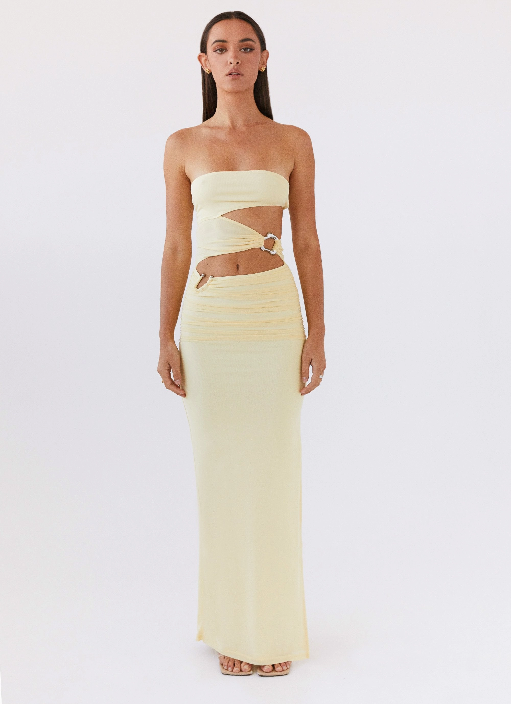 Photo Bright Noble Aura Into Pieces Mesh Maxi Dress - Lemon