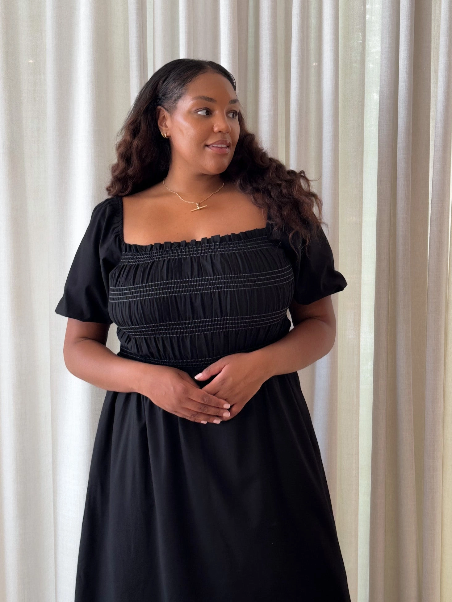 ISMAE MAXI DRESS BLACK CONTRAST DeepPocketStyle Smart and Sleek