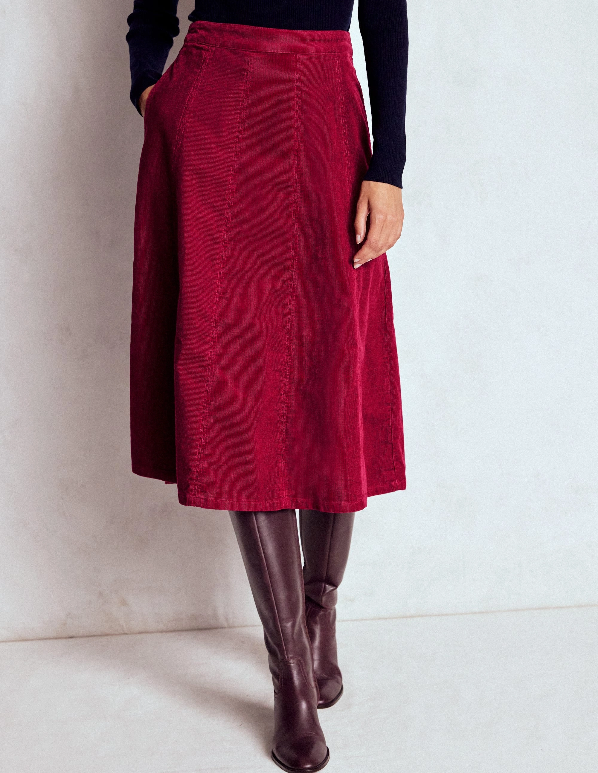Sleek Motion Luxury Finish Joy Cord Midi Skirt-Burgundy Red