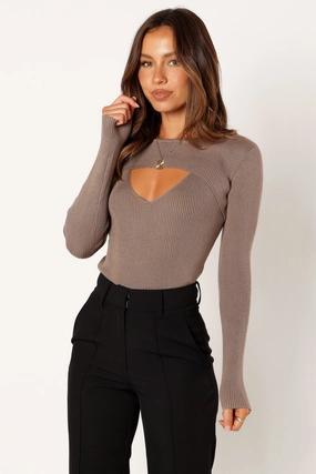 Jupiter Long Sleeve Knit Top - Mocha Festive Look