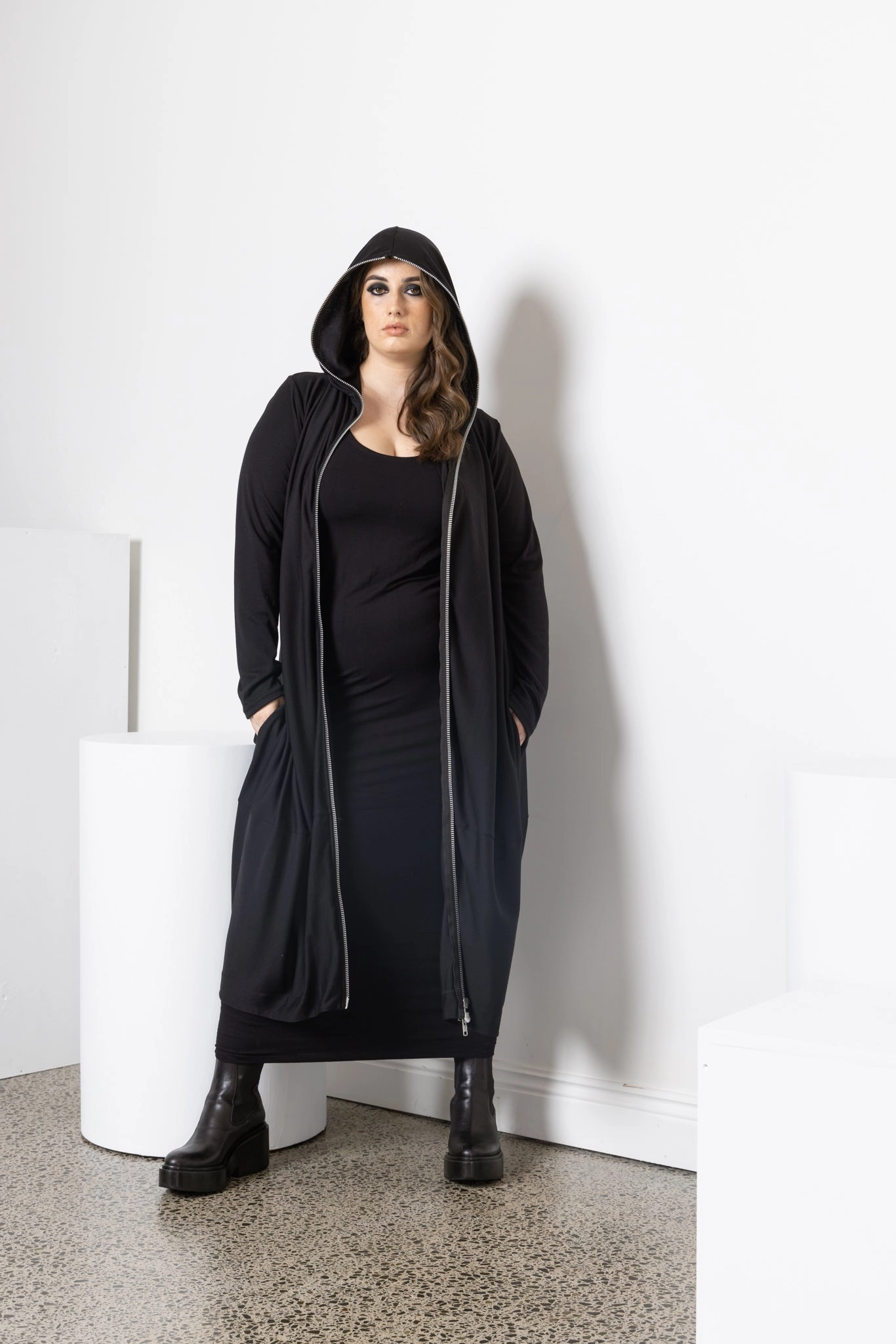 Lala - 081 Sculpture Coat Glow In Dark Accents