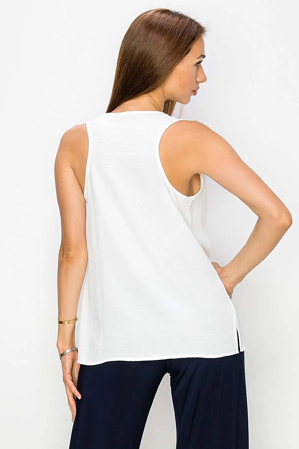 Last Tango Cowl Cami V-Neck Top | White, Berry Classic Fit Simple Comfort Look Fit Comfort