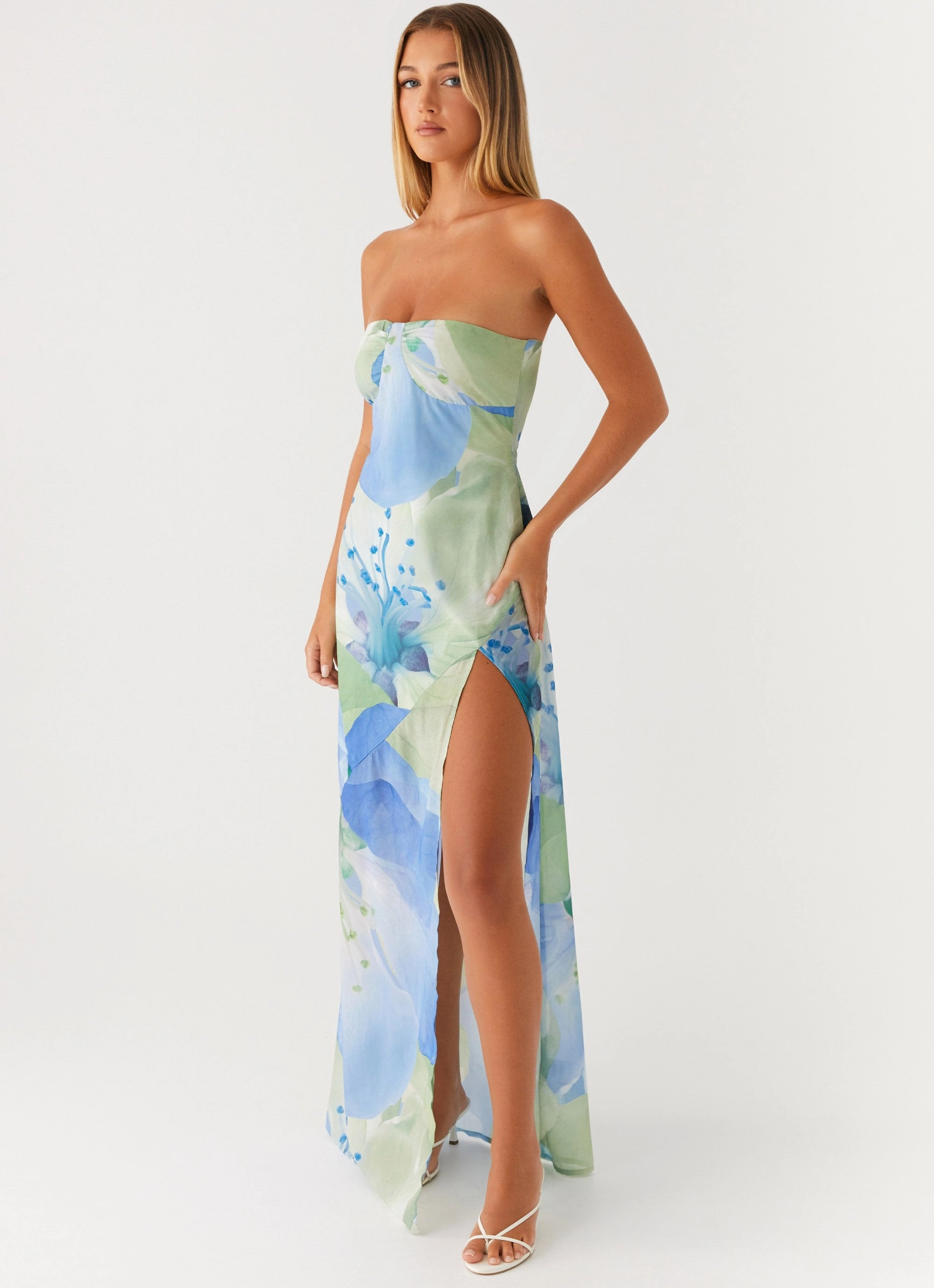 Street Mood Lawson Maxi Dress - Flower Print