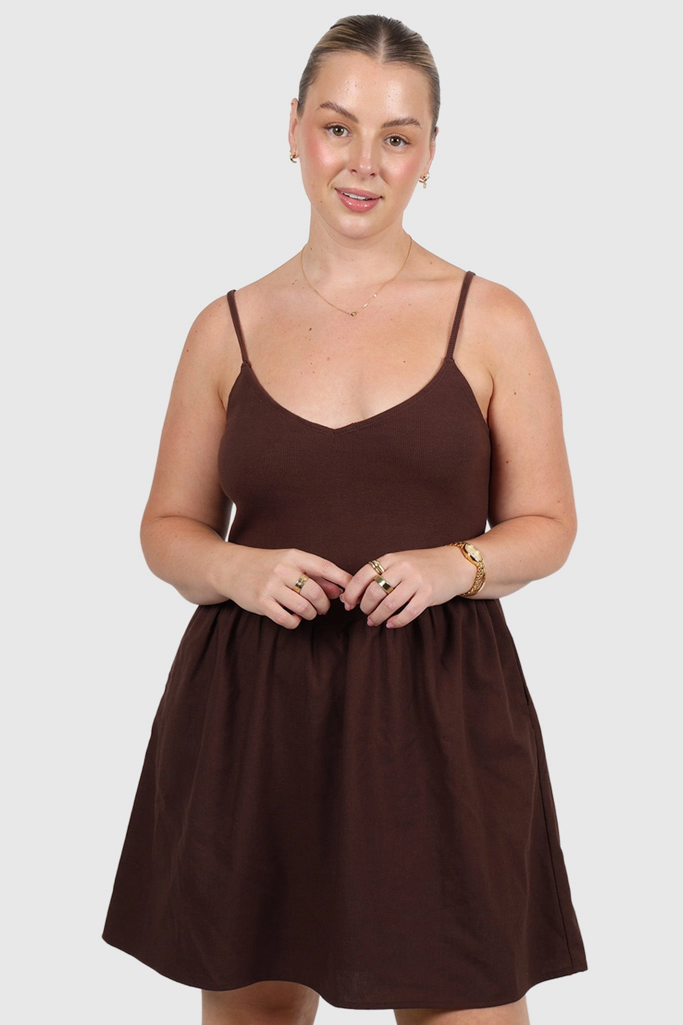 Stylish Feel ZAREN MINI DRESS CHOCOLATE