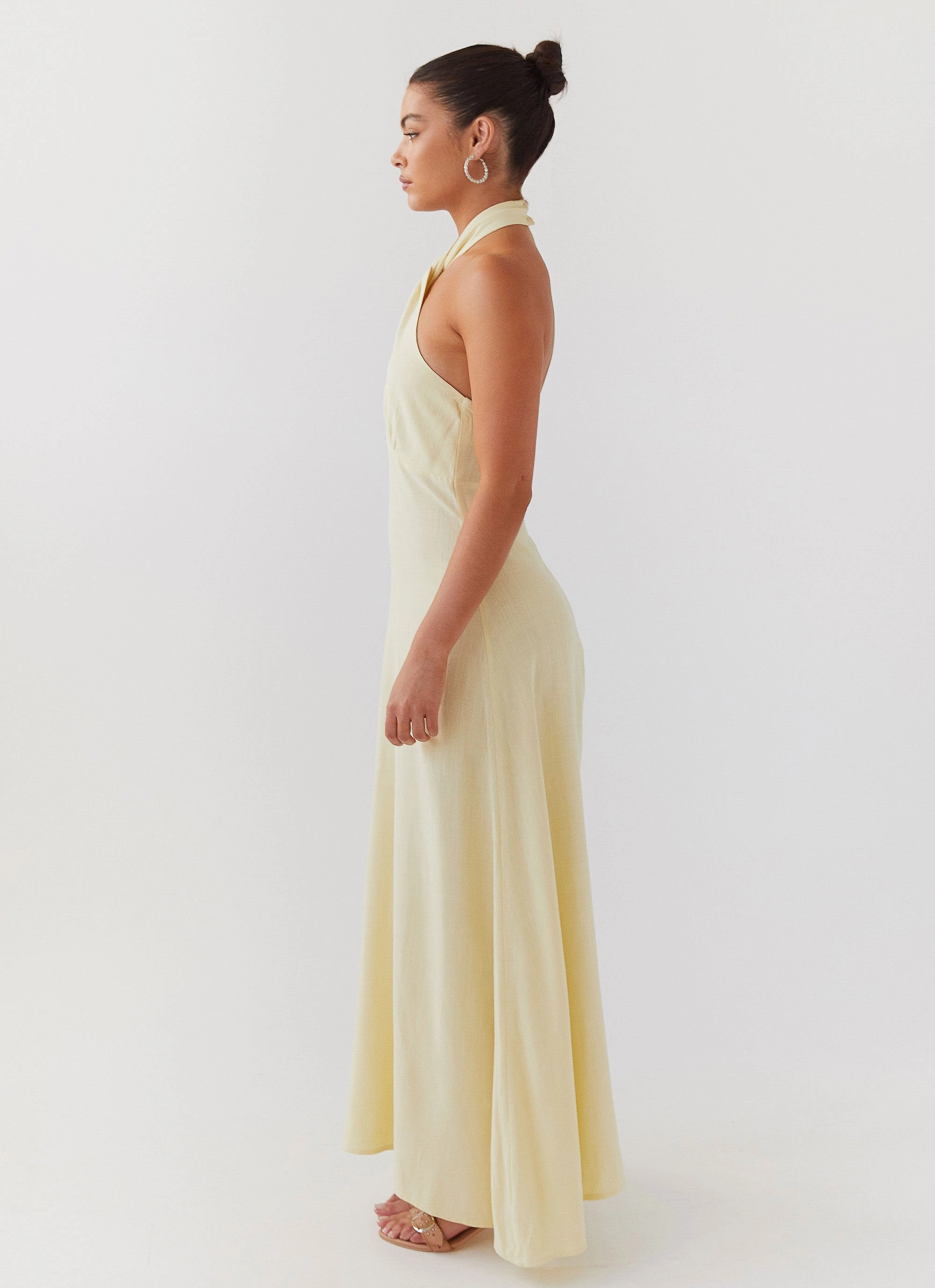 Church Scene Editor??s-Pick Adrienne Linen Maxi Dress - Lemon