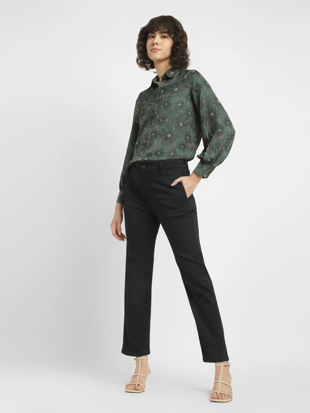 Urban appeal Women's Redloop Black Wedgie Straight Fit Mid Rise Jeans