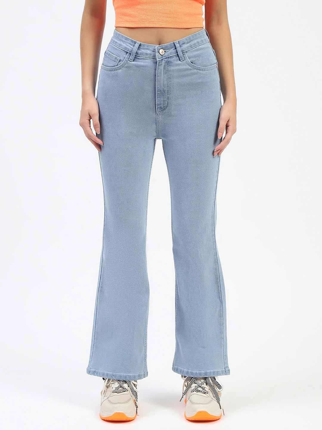 Vintage Wash Universal Look Madame Light Blue Flared Jeans