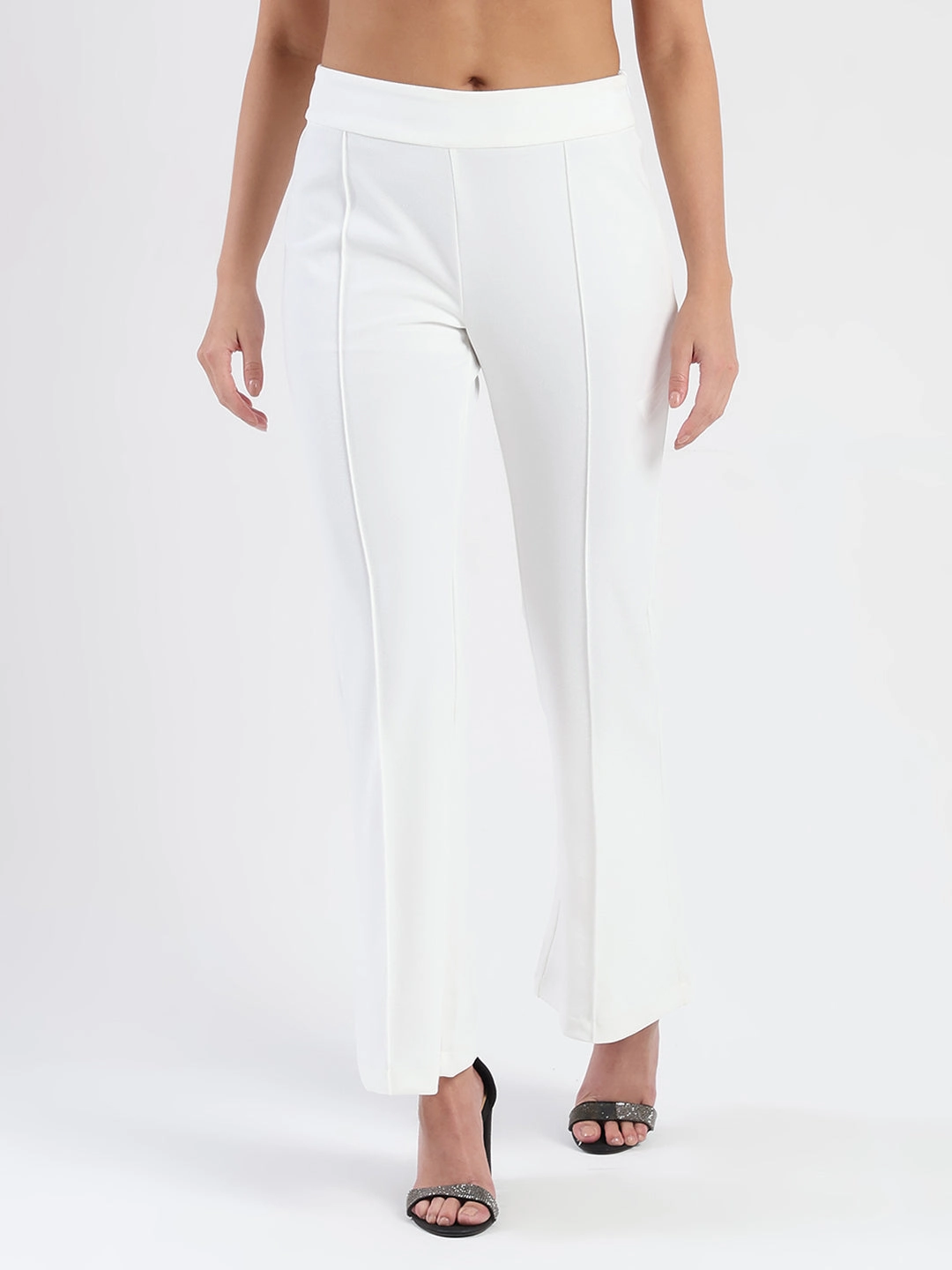 Body Contour Madame Side Zipper Flared White Knitted Moss Trousers