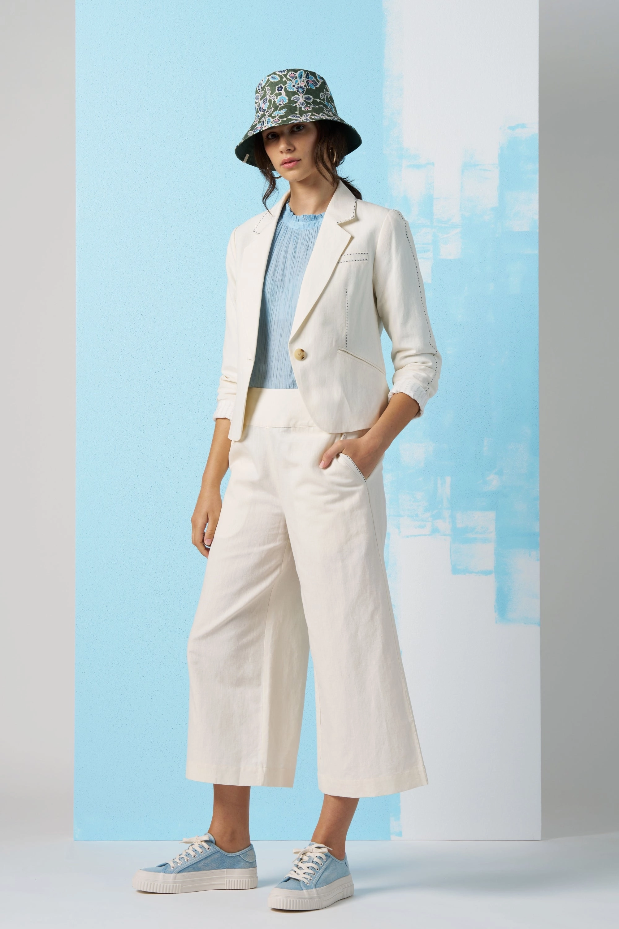 Madly Sweetly - MS1306 Dart Jacket Simple Chill Piece