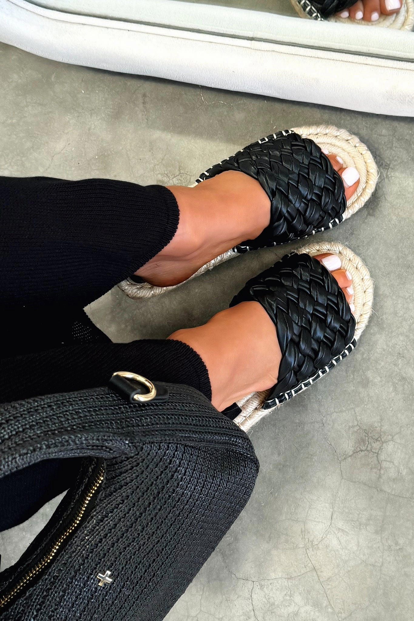 Maldive Slides - Black Quick Release Fasteners Summer Ready