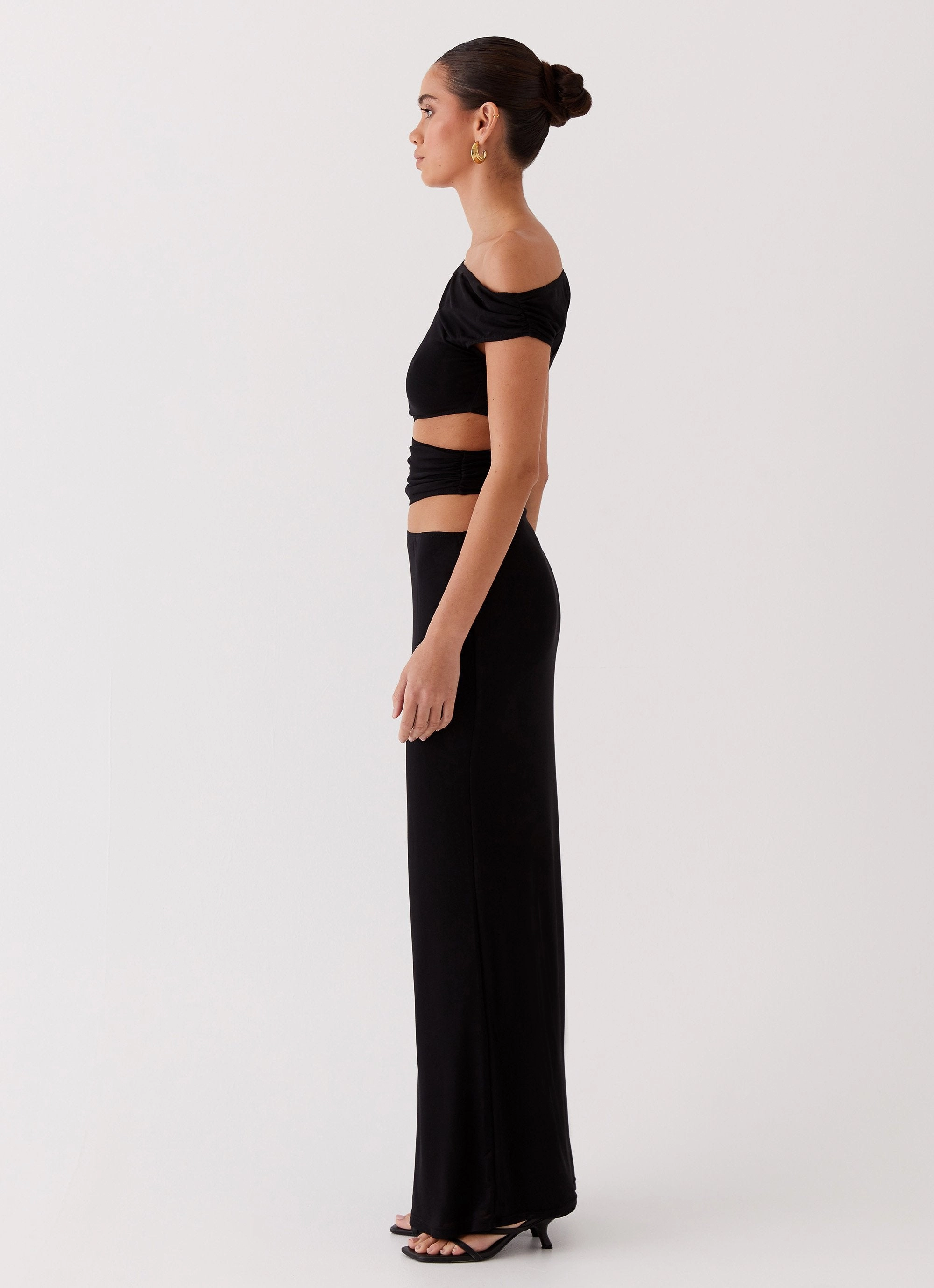 Applique-Detail Peace Glow Margot One Shoulder Maxi Dress - Black