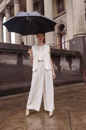 Maud Dainty - DTY04037 Mullet Waistcoat SnapFastenings Lightweight Layer