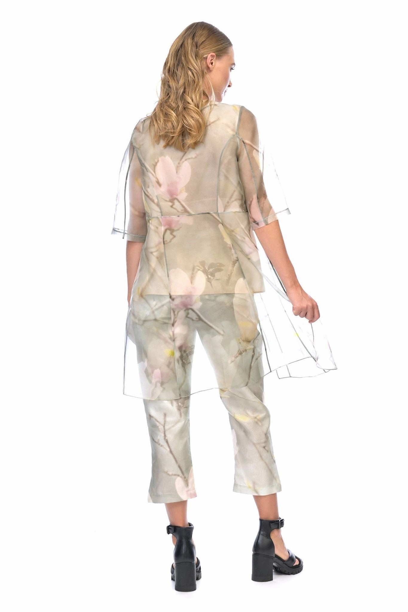 AntiPillingFinish Megan Salmon - M5120 Magnolia Noble Coat