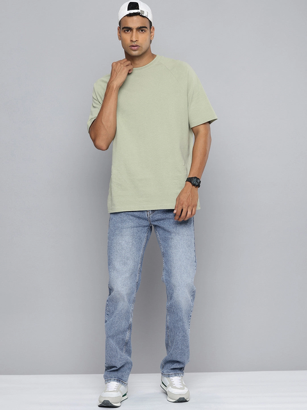 Men's 505 Light Indigo Straight Fit Mid Rise Jeans Classic Item