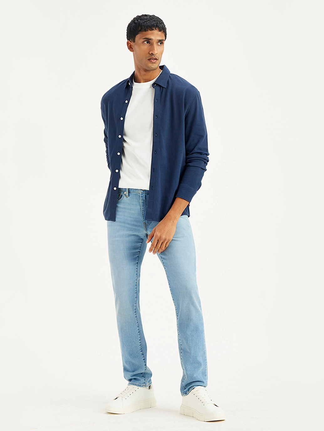 Men's 511 Light Blue Slim Fit Mid Rise Jeans Sandblasted Finish Modern Minimalist Creative Look