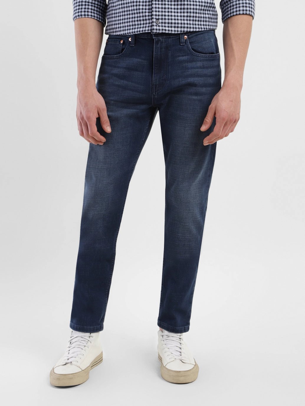 Creative Look Elegant Road Trip Double Layered Knees Men's 512 Blue Slim Tapered Fit Mid Rise Jeans