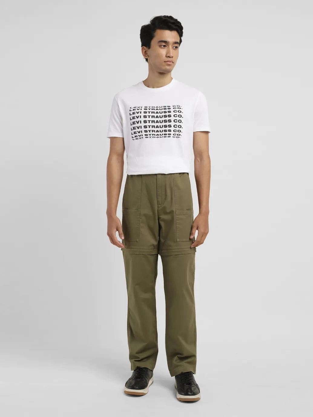 Men's Green Loose Fit Cargos Neutral Look