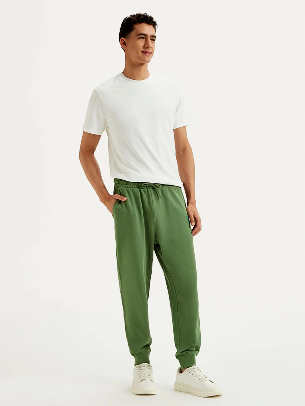 Sporty Function Men's Green Solid Utility Joggers