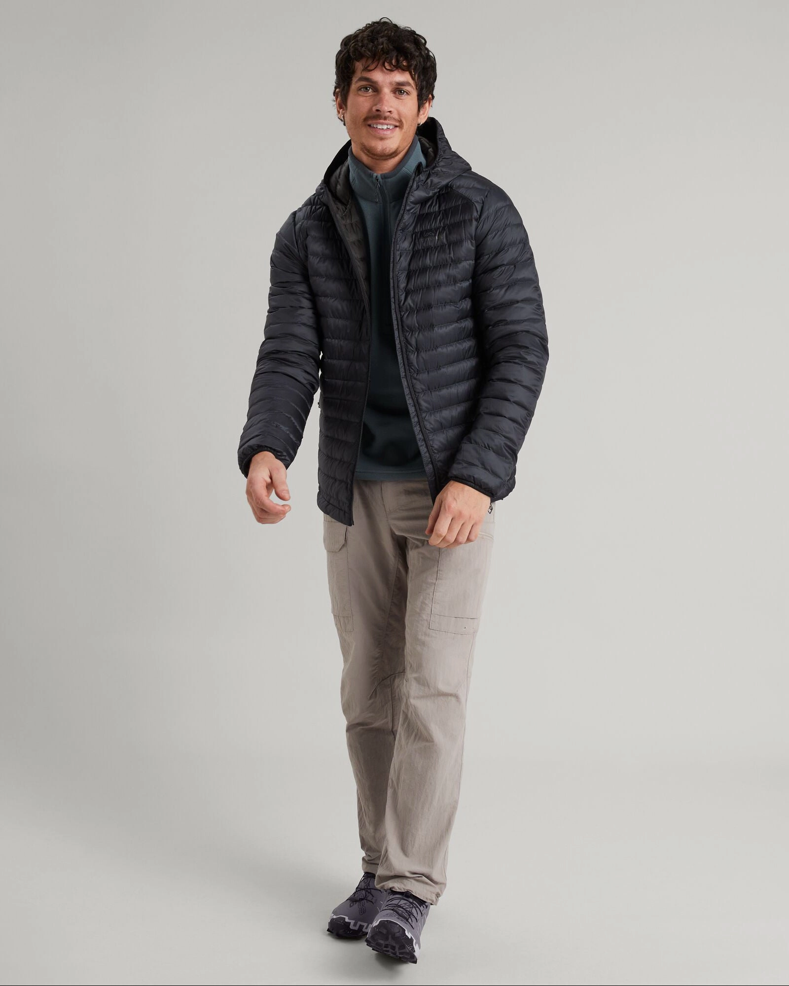 Men's Heli R Hooded Down Jacket - Black Stingray snap closure