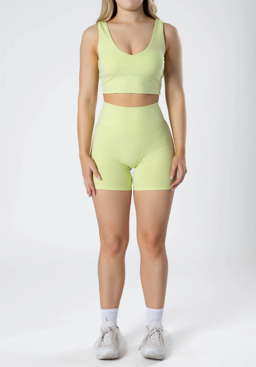 Reluna Original Sculptseam? Short 6" Clover Chill Look Durable Hem Finishing