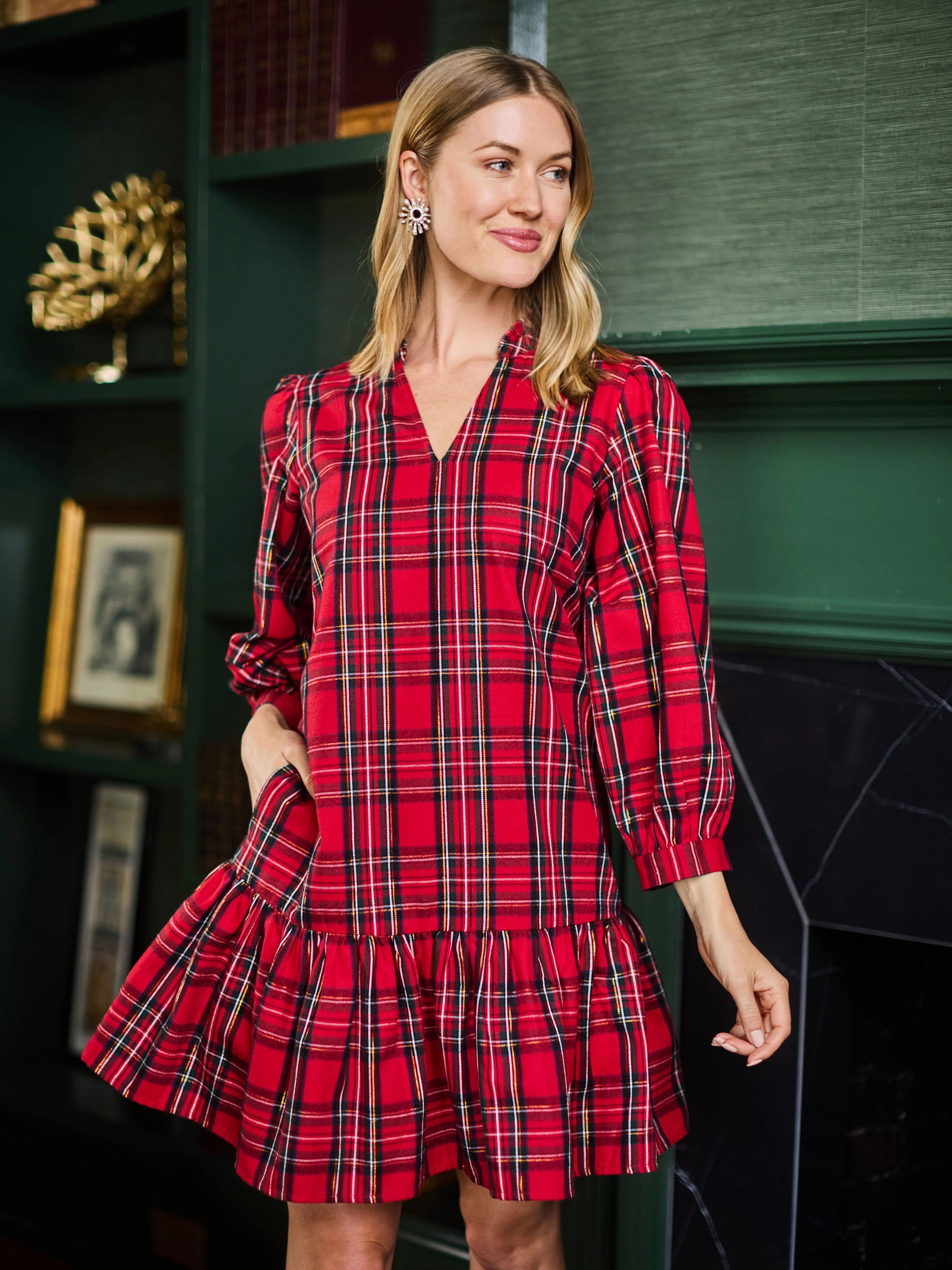 Regular-fit BreathableFabric Naomi Dress | Red Plaid
