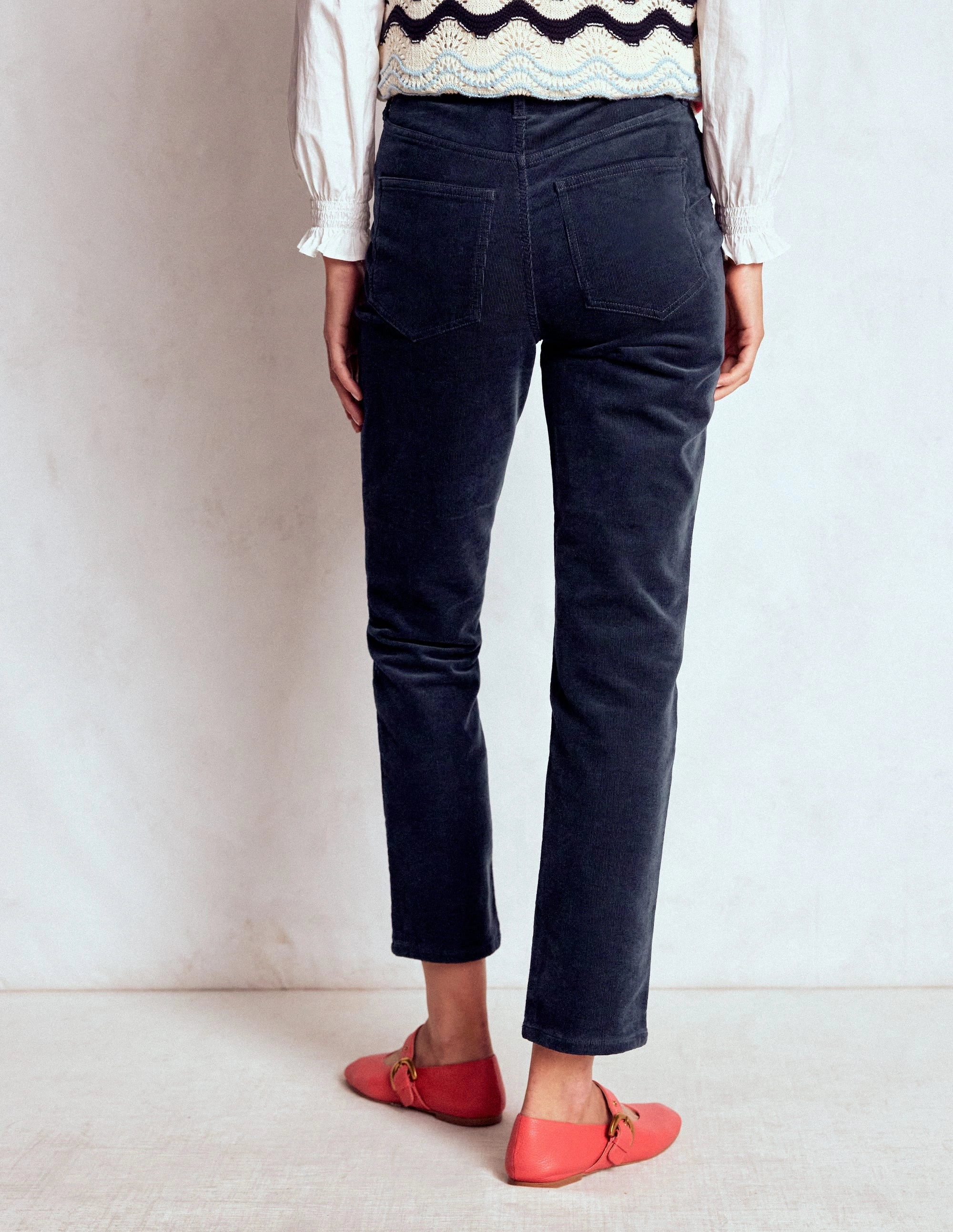 Lightweight Feel Flexible Leg High-Waisted Cord Slim Jeans-Navy