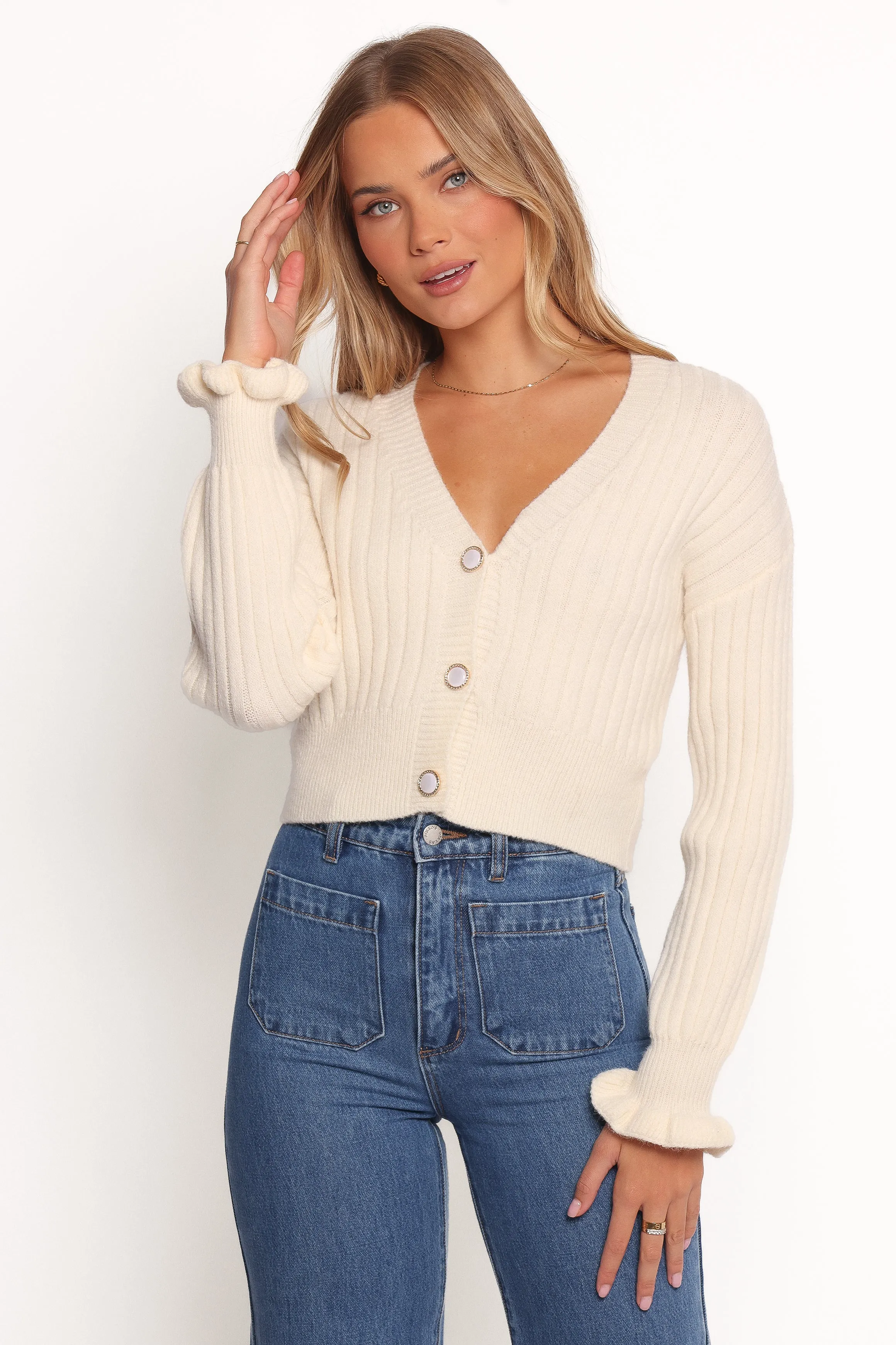 AntiStatic Yarn Zana Ribbed ruffle cuff Knit Sweater - Cream