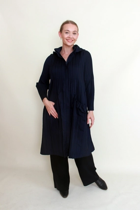 Classic Fit Flexible Joint Articulation Alquema - AC01MidF The Windbreaker