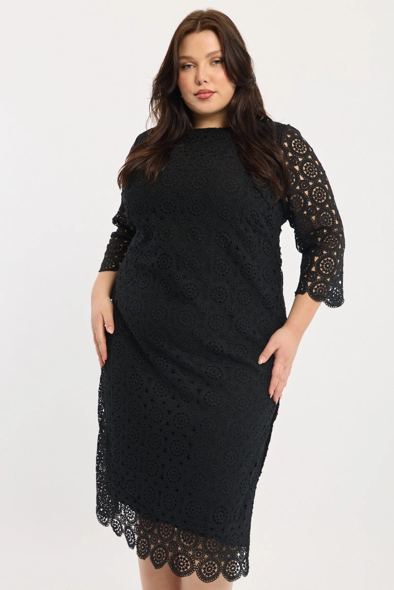 Weekend Chic Black Lace Bodycon Dress