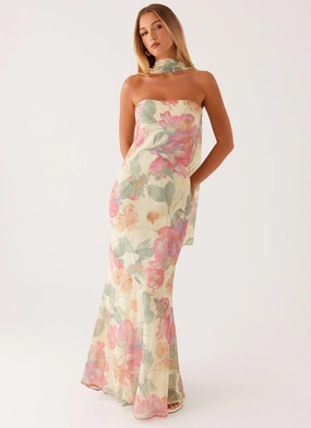 High-Fashion Texture Flow Under The Pagoda Maxi Dress - Yellow Peony