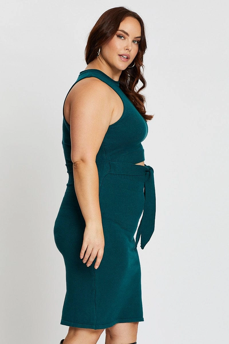 Modern Comfort Green Sleeveless Tie Front Knitted Dress