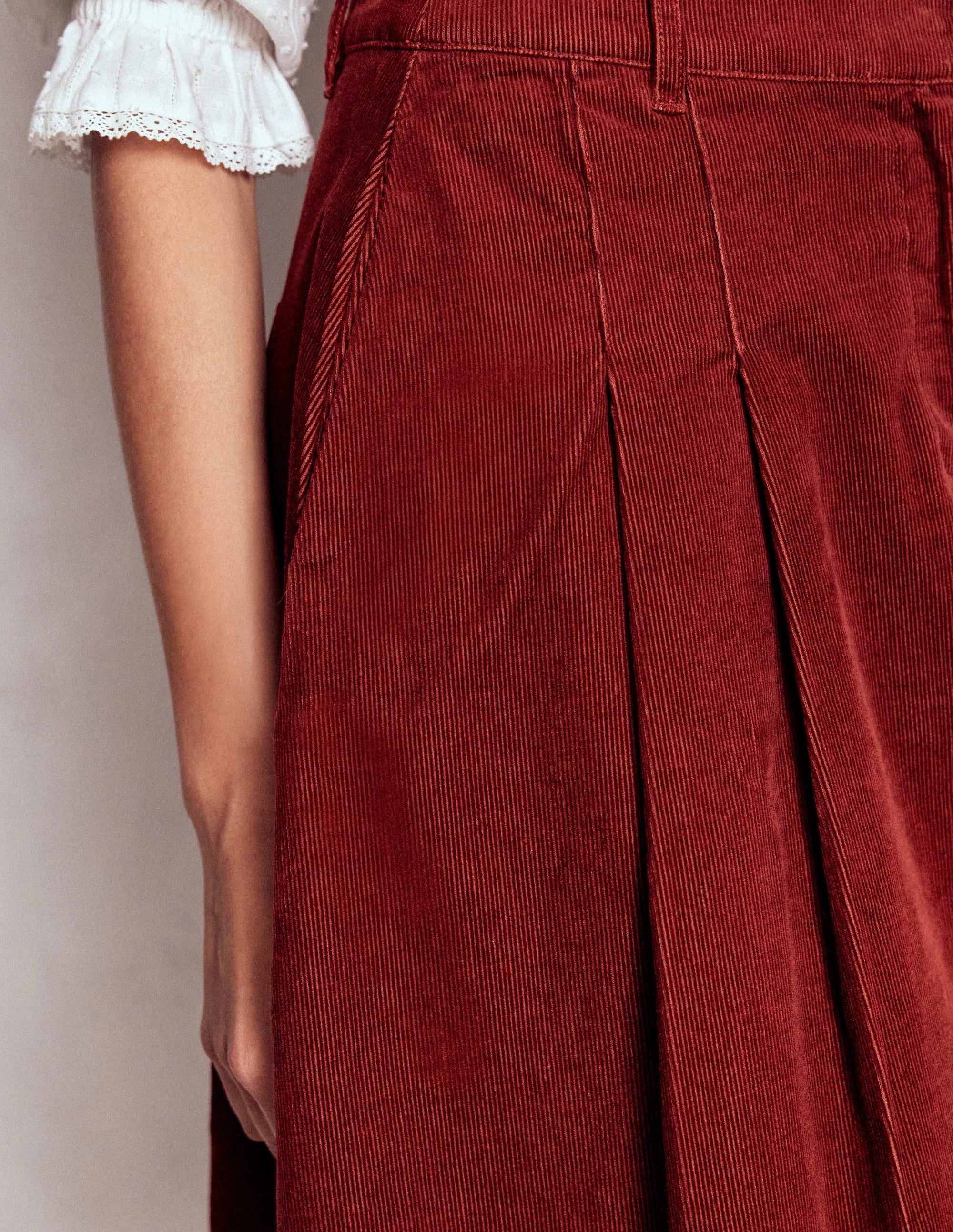 Classic Choice Outfit Mood Pleated Cord Skirt-Fired Brick