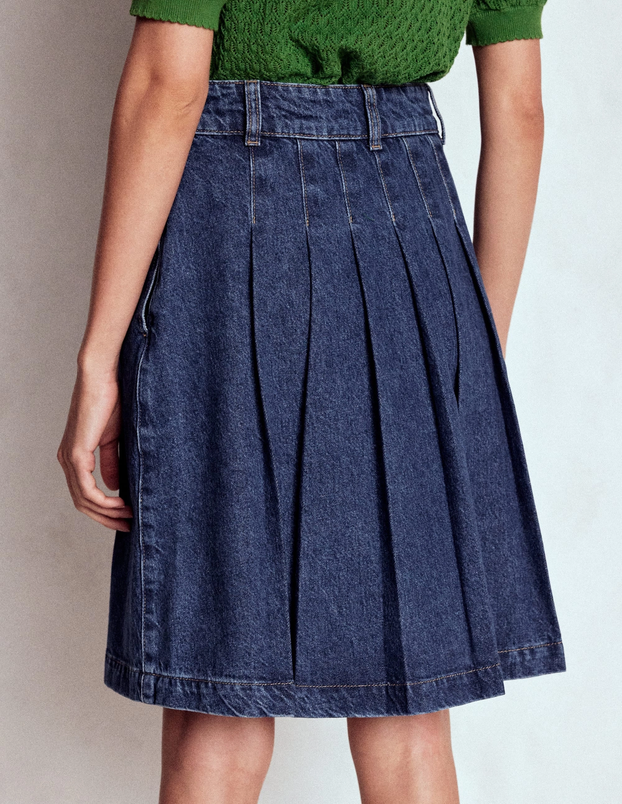 Pleated Denim Skirt-Mid Wash Artisan Print Dust Proof Fabric