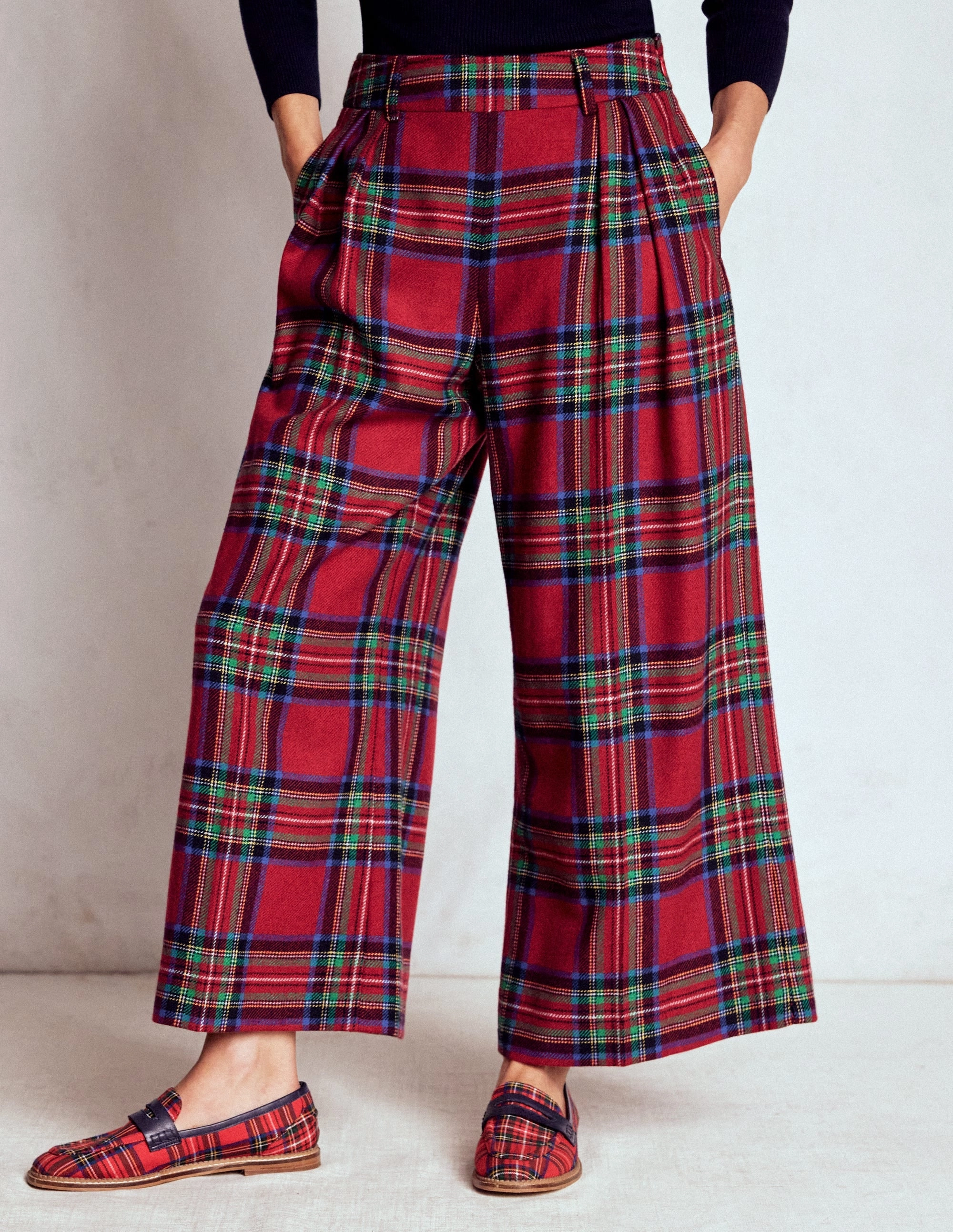 Breathable Weave Fabric Pleated Wool Culottes-Red, Blue and Green Check