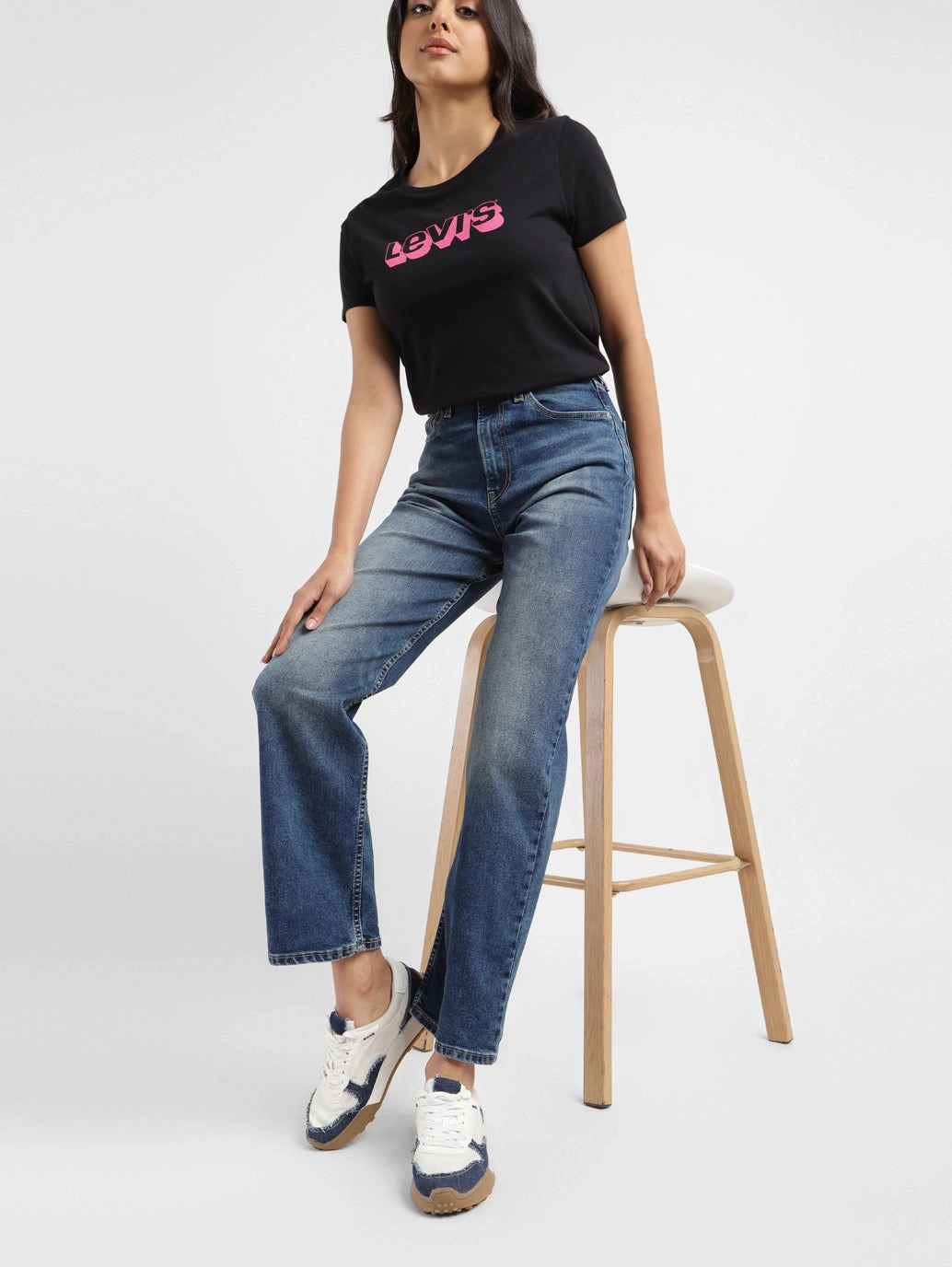 Festival Outfit Date Night Professional Wear Women's Blue Ribcage Straight Fit Mid Rise Jeans