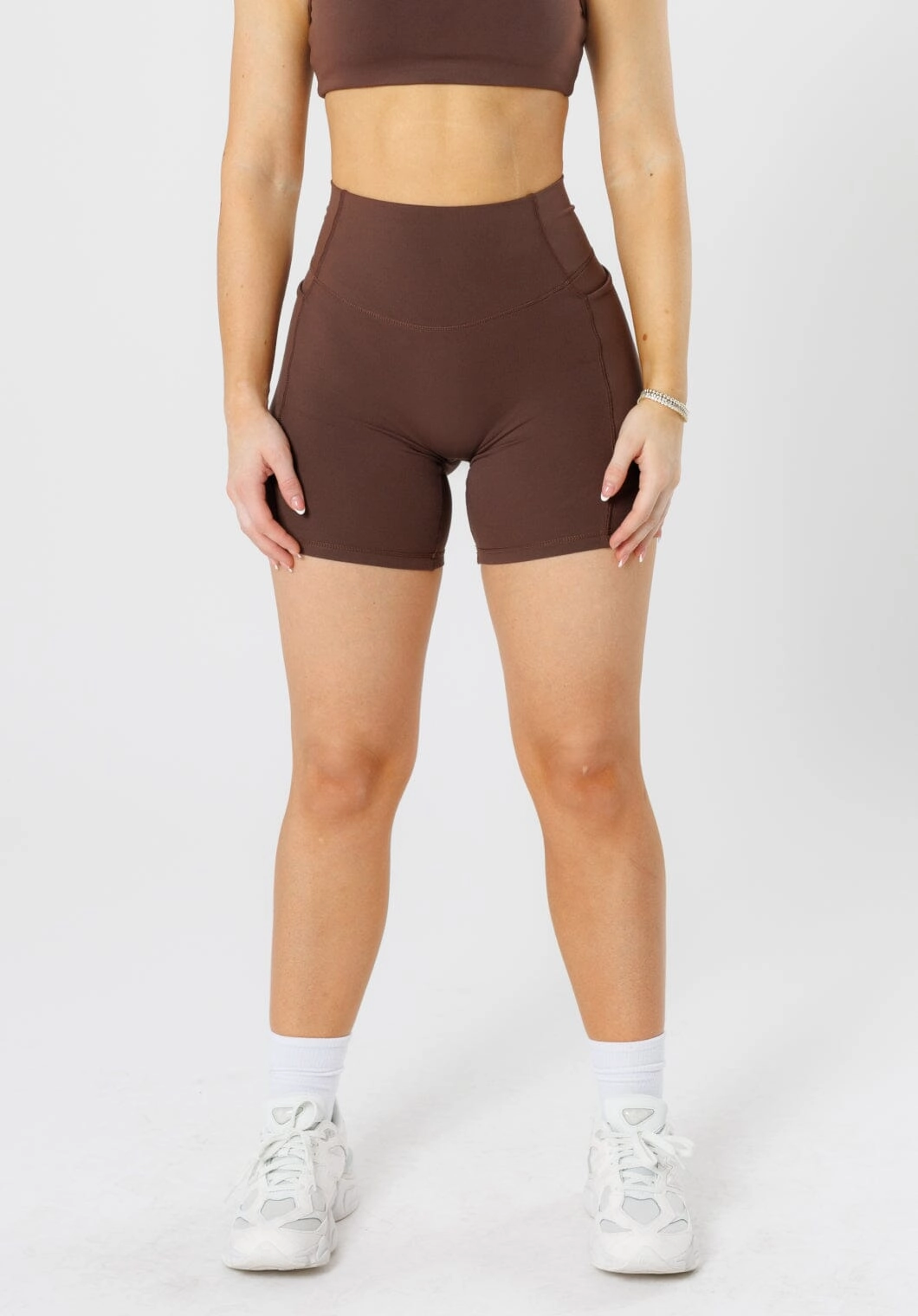 Reluna Empower Sculptseam?  Plus Pocket Short 6?? Walnut Soft Comfort Golf Apparel