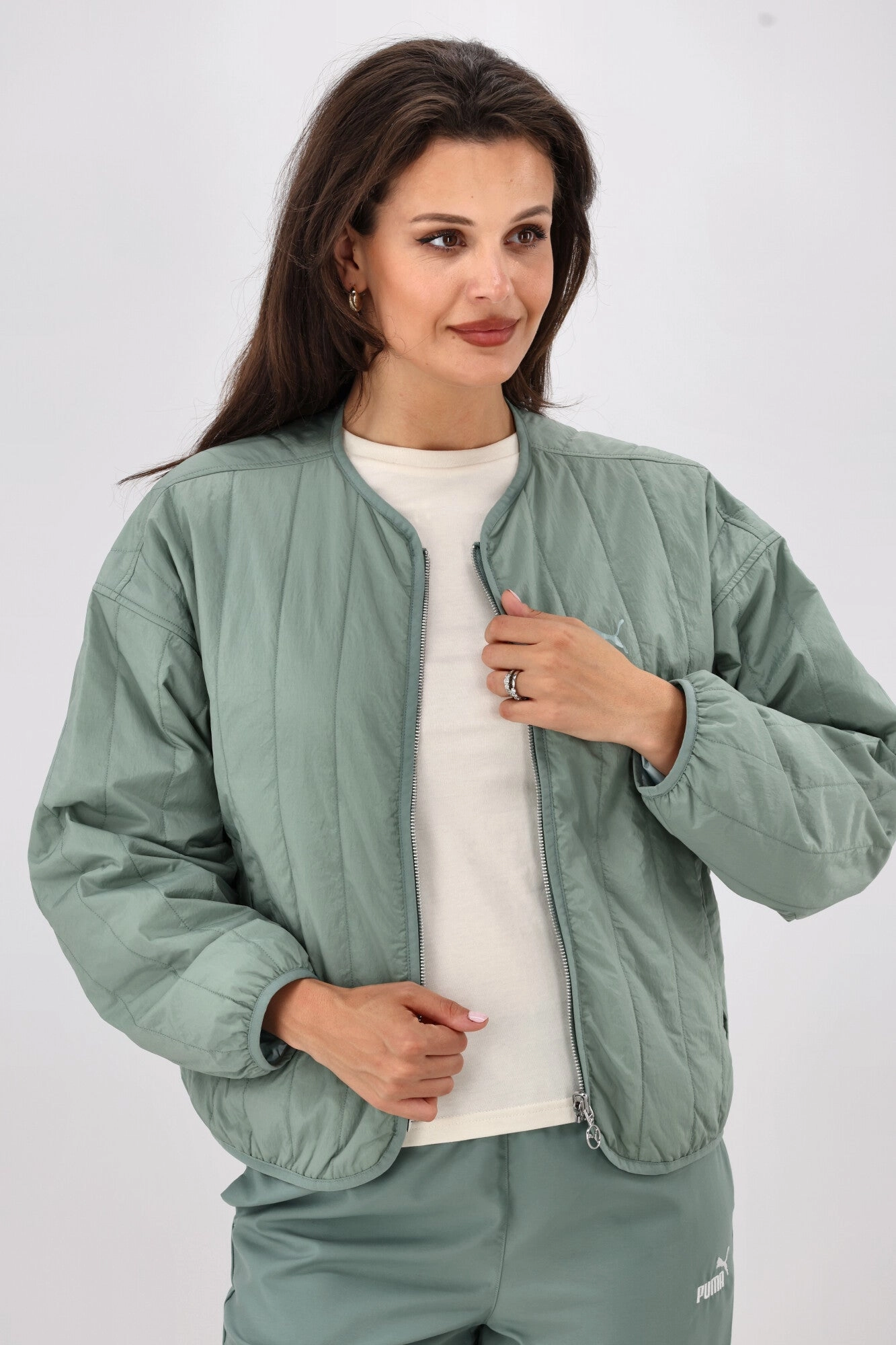 Fashion Forward Layer BreathableLining Puma WARDROBE ESS Relaxed Reversible Liner Jacket Green Moon