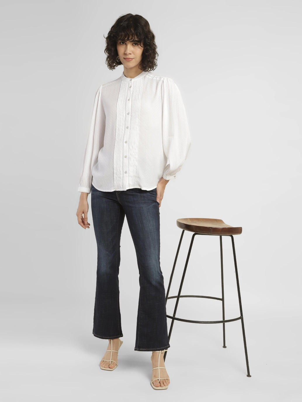 Women's 725 Blue Flared Fit High Rise Jeans All Occasion All Round Fit